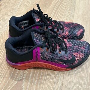 NIKE Metcon 6 Men’s Sneakers Size 6